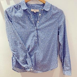 Ann Taylor Loft Petites XSP blue flower print shirt